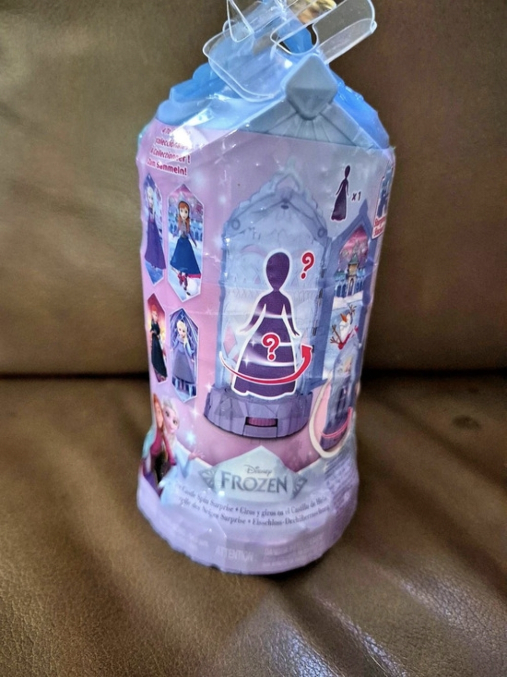 Disney Frozen Surprise Reveal Surprise Reveal Doll NWT Pink & Blue Blind Mystery